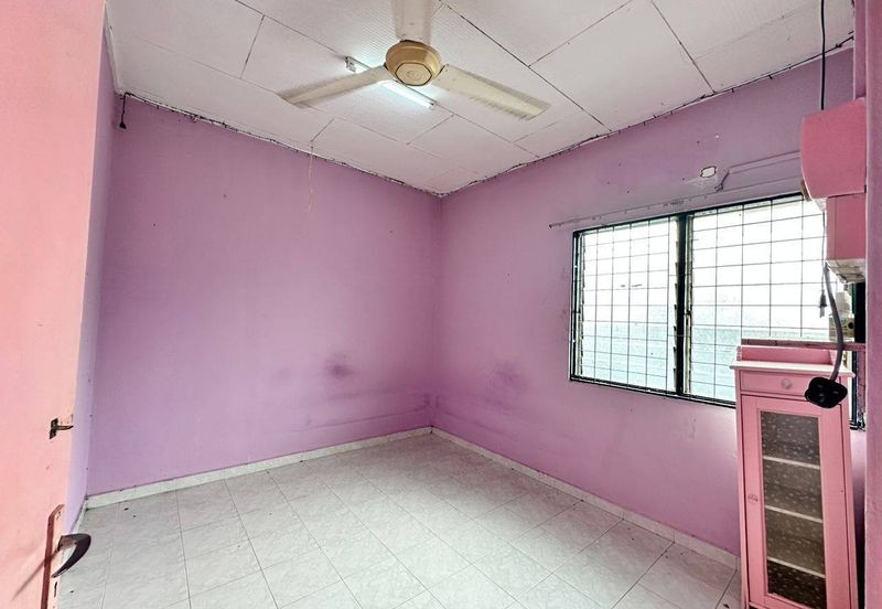 Flat Bandar Selesa Jaya