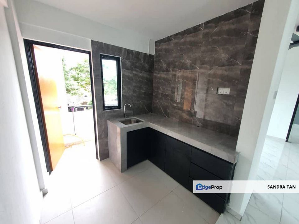Molek Flat Lvl 5 Jalan Molek 3/19, Taman Molek, Jb Low Cost Flat (Level 5), Johor, Johor Bahru