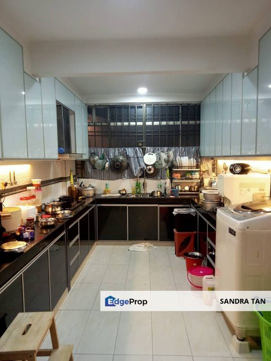 Sri Akasia Apartment @Tampoi Indah, Johor, Tampoi