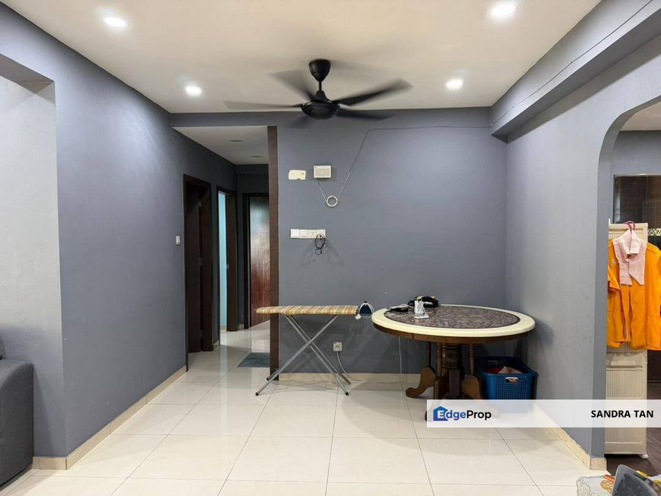 Sri Akasia Apartment @Tampoi Indah, Johor, Tampoi