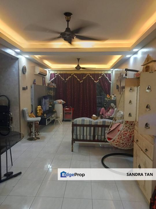 Sri Akasia Apartment @Tampoi Indah, Johor, Tampoi