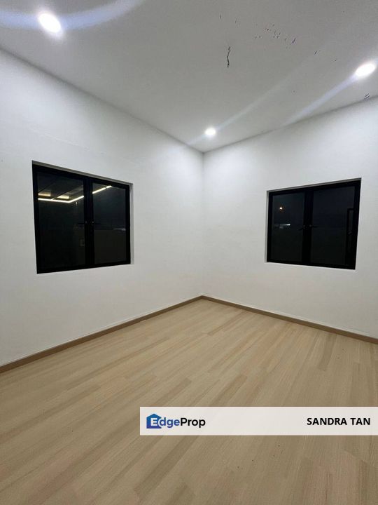 Jalan Bunga Ros Taman Bunga Ros Single Storey Semi Detached, Johor, Johor Bahru