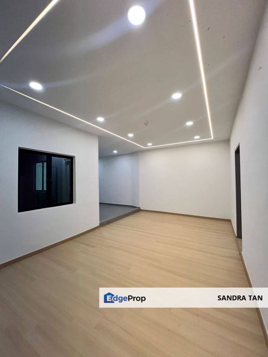 Jalan Bunga Ros Taman Bunga Ros Single Storey Semi Detached, Johor, Johor Bahru