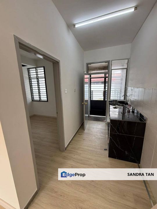 Nusa Sentral Jalan Sentral 27/11，Taman Nusa Sentral，Gelang Patah Double Storey Medium Cost, Johor, 