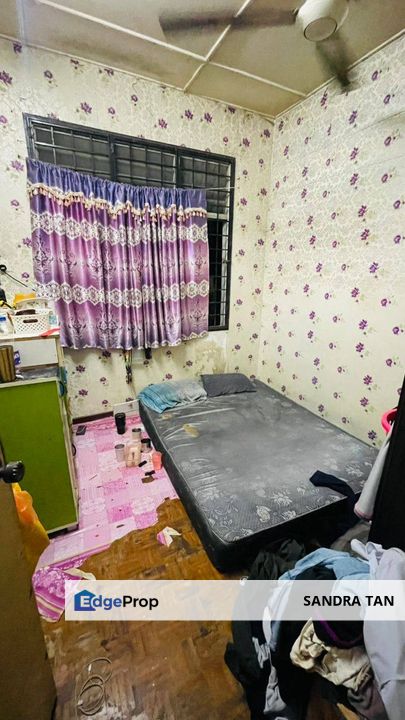 Jalan Bukit Kempas 5 @ Taman Bukit Kempas 81200 2 Storey Terrace House, Johor, Johor Bahru