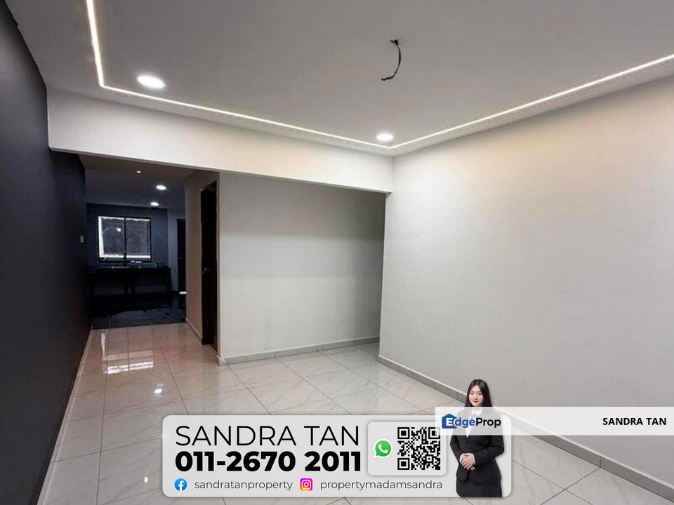 28 Tenang 9 Taman Damai Jaya, Skudai Double Storey Low Cost Endlo, Johor, Skudai