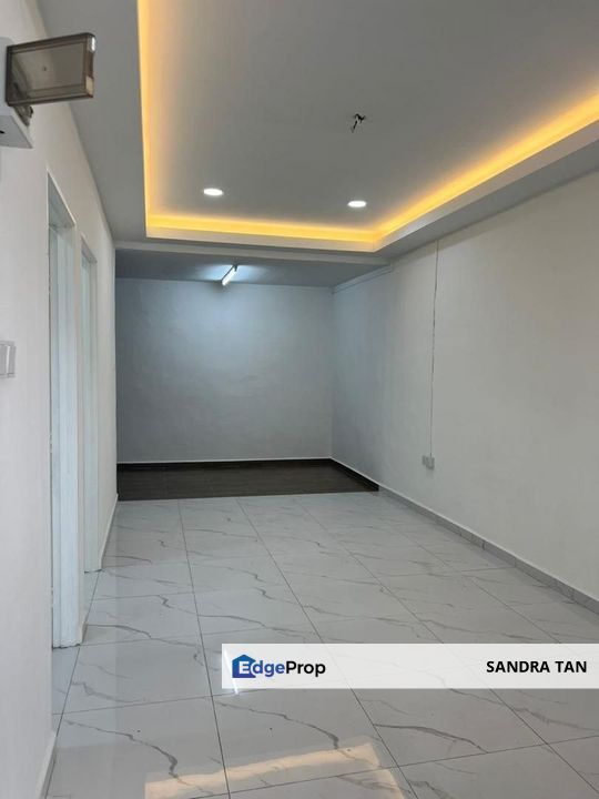 100 Jalan Bunga Dahlia 9 Taman Aman Senai 1 Storey, Johor, Senai