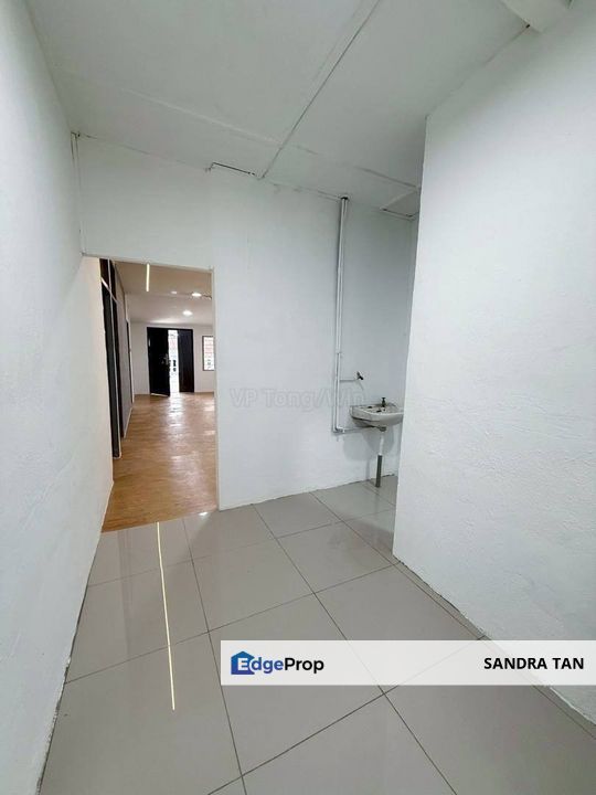 Jalan Tembaga Kuning 16, Taman Sri Skudai Single Storey Low Cost, Johor, Skudai