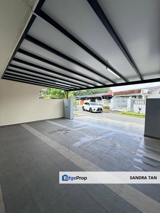 39 Jalan Bukit Kempas 1/9, Johor, Johor Bahru
