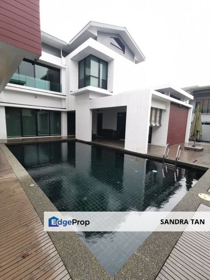 Noble Park Jalan Hang Tuah   Bungalow with Swimming Pool, Johor, East Ledang