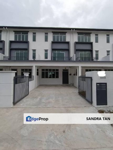 Cassia Jalan Pulai Mutiara 11  2.5 Storey Terrace, Johor, Johor Bahru