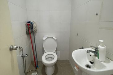 The Trillium @Lake Fields