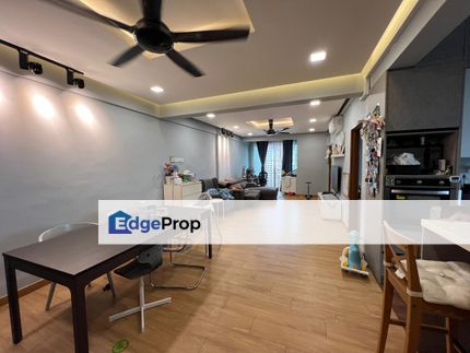 End Lot with Extension Fully Reno, Selangor, Cheras