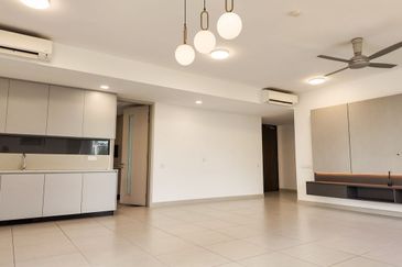 Astrea Residence (Residensi Astrea)