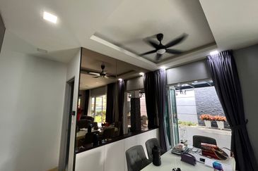 Zero Bungalow Lot (Fully Furnished and Renovated) Move in condition 