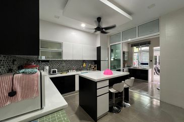 Zero Bungalow Lot (Fully Furnished and Renovated) Move in condition 