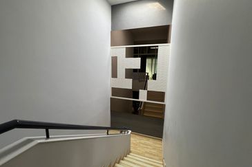 Zero Bungalow Lot (Fully Furnished and Renovated) Move in condition 