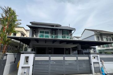 Zero Bungalow Lot (Fully Furnished and Renovated) Move in condition 