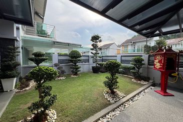 Zero Bungalow Lot (Fully Furnished and Renovated) Move in condition 