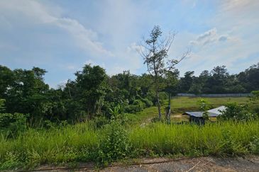 Bungalow Land Near Evergreen Condo, Sungai Long