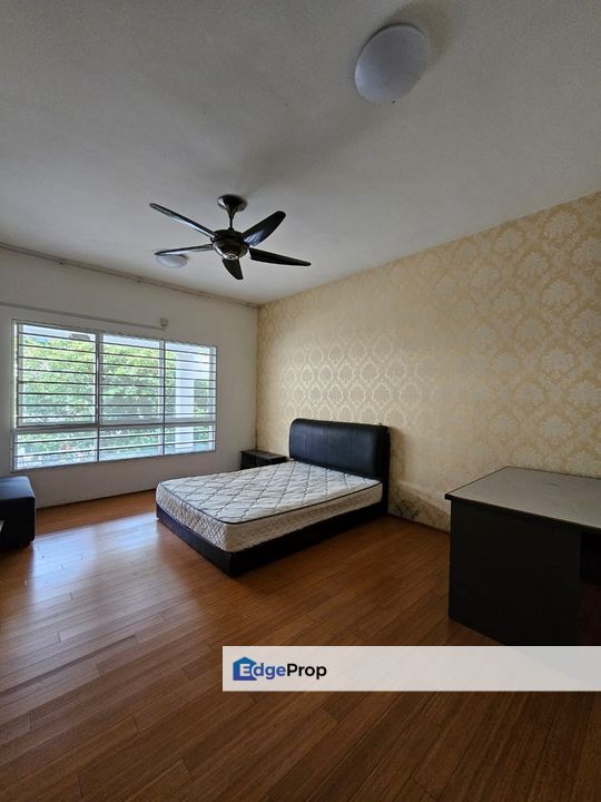 Unit well maintain and below Market Price, Selangor, Balakong