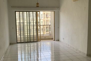 Renovation Unit with Tiptop Condition