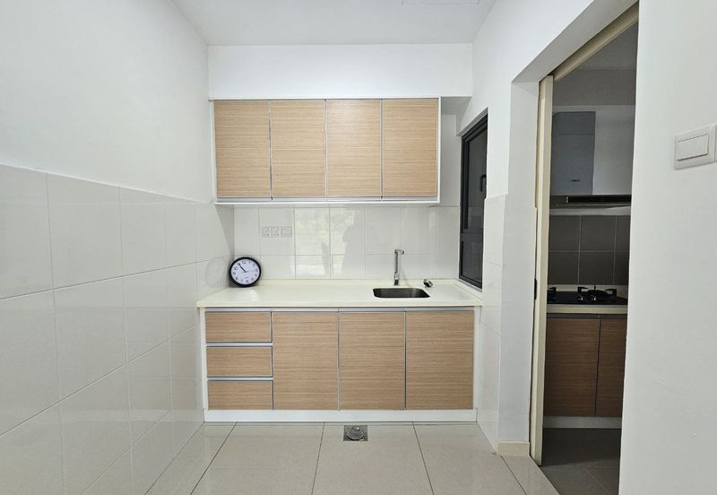 Renai Jelutong Residences