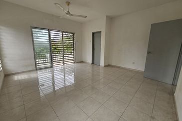 Taman Cempaka, Bandar Baru Salak Tinggi