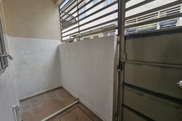 Taman Cempaka, Bandar Baru Salak Tinggi