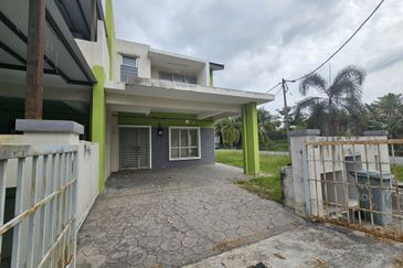 Taman Cempaka, Bandar Baru Salak Tinggi