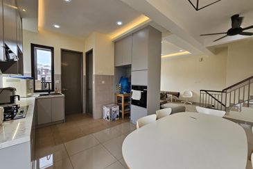 The Strata @ Bandar Puteri Bangi