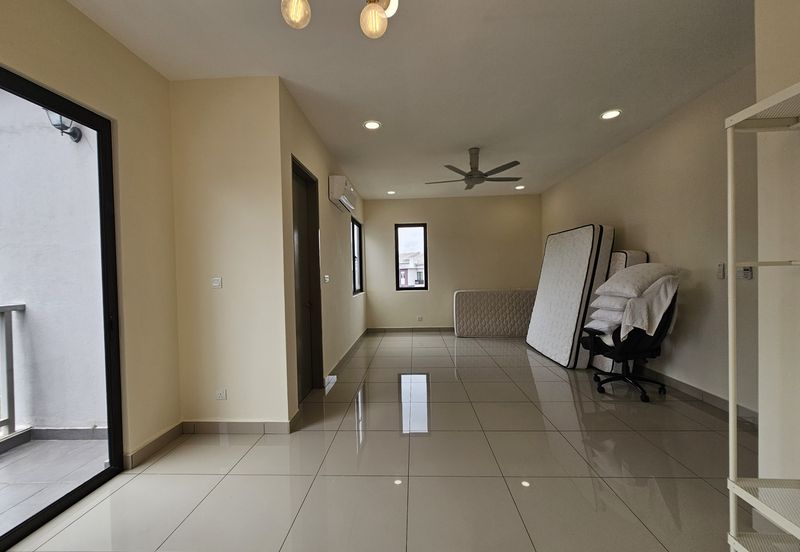 The Strata @ Bandar Puteri Bangi