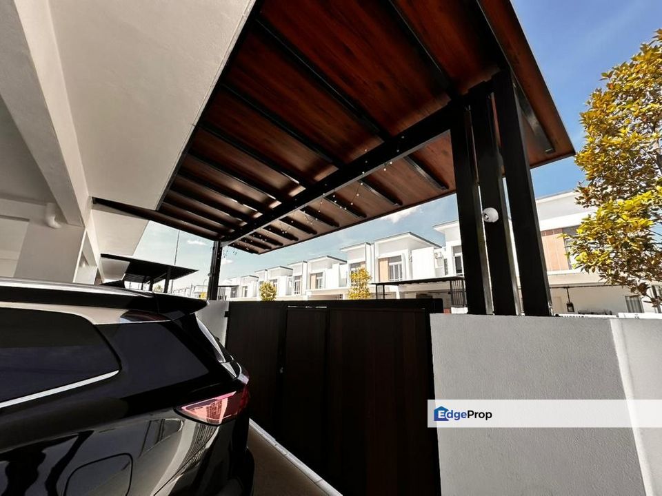 2-Storey Terrace House (END LOT) Taman Bayu Sutera, Bandar Sri Sendayan, Negeri Sembilan, Seremban