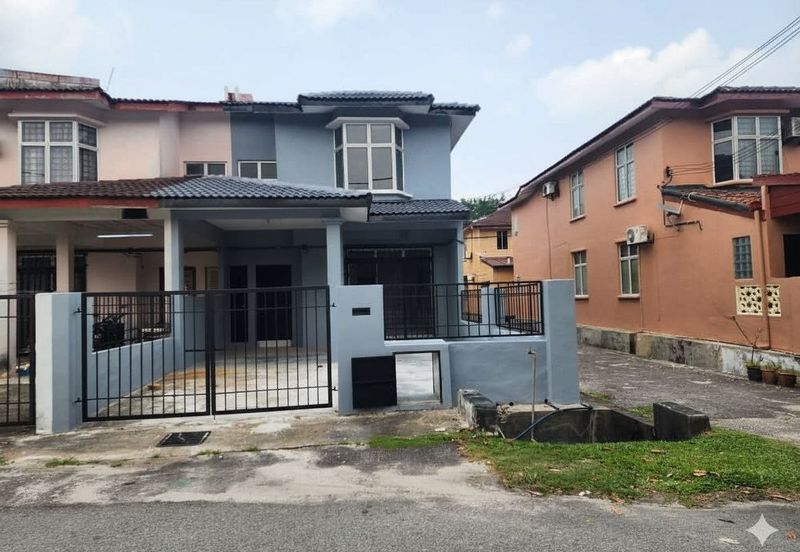 Taman Dahlia, Sepang