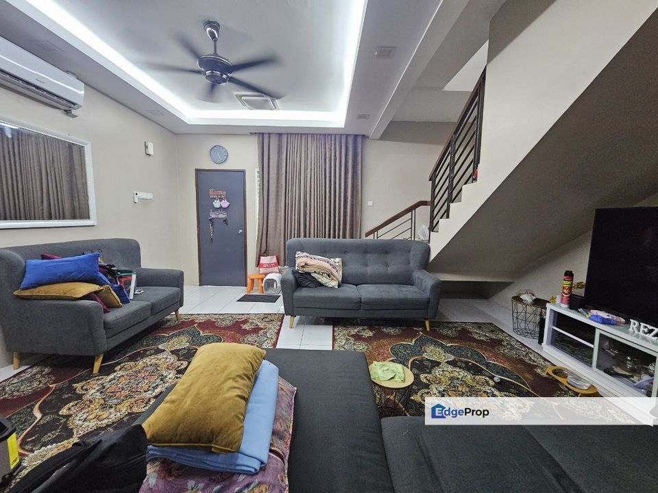 2-Storey Terrace (Fully Renovated) Desiran Bayu @ Puchong, Selangor, Puchong