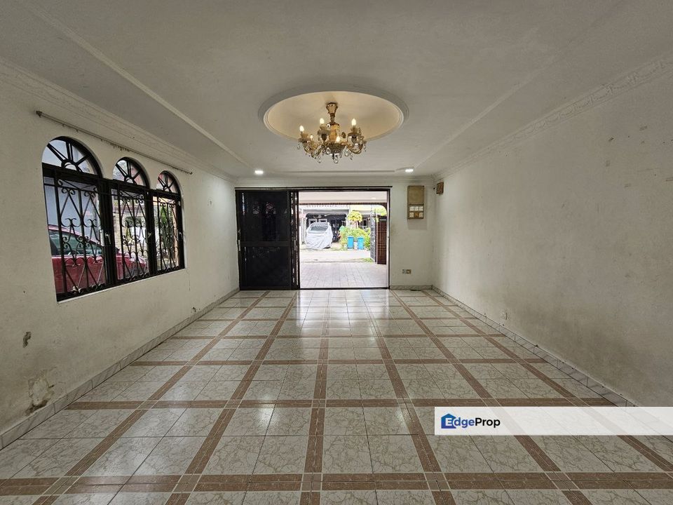 2-Storey Terrace House End Lot (Classic Design) Seksyen 17 @ Shah Alam, Selangor, Shah Alam