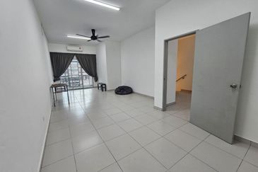 SAUJANA TROPIKA @ S2 HEIGHTS