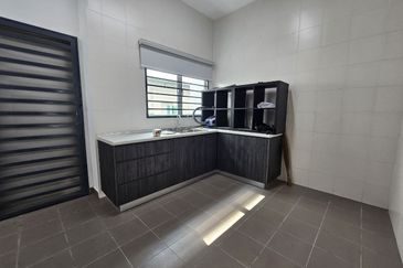 SAUJANA TROPIKA @ S2 HEIGHTS