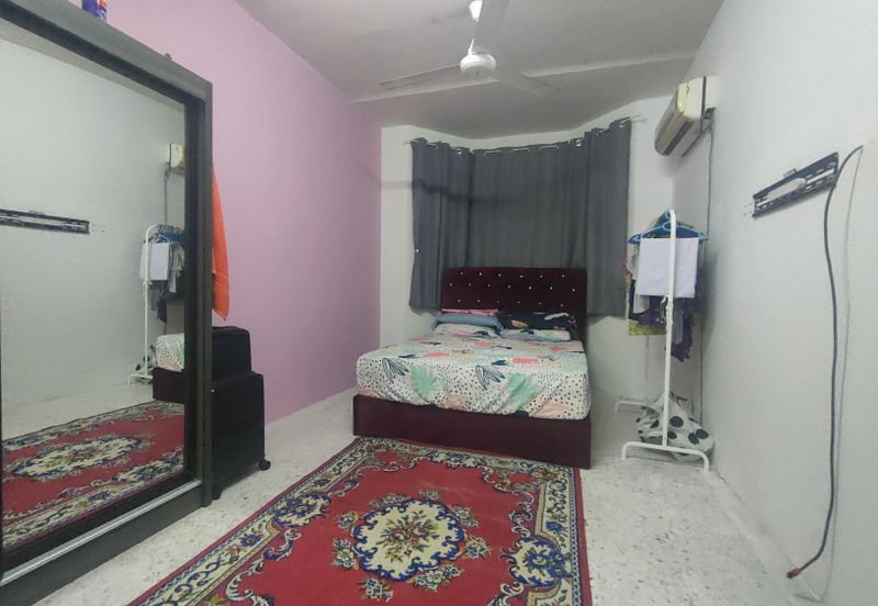 Rosana Villa, Taman Putra Perdana