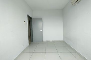 Aurora Residence @ Lake Side City