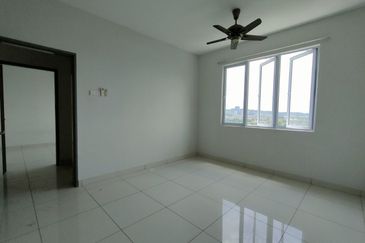 Aurora Residence @ Lake Side City