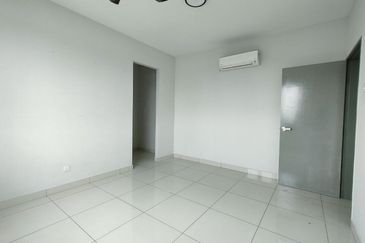 Aurora Residence @ Lake Side City