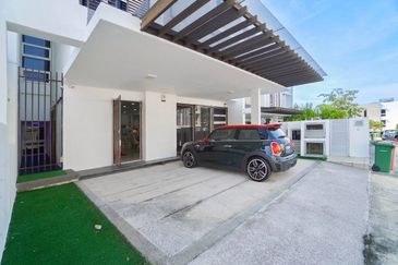 Duta Villa, Presint 14