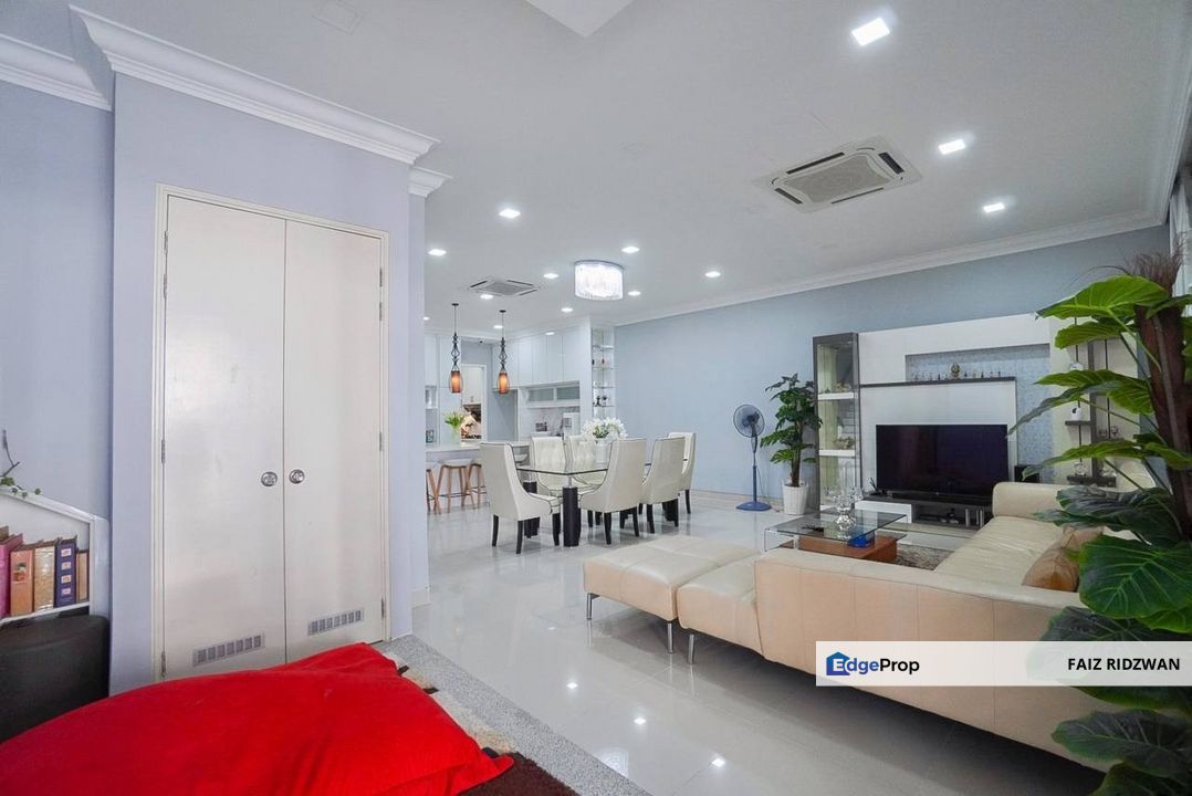 FOR SALE : 3-STOREY SUPERLINK TERRACE HOUSE @ DUTA VILLA, PRESINT 14 PUTRAJAYA, Putrajaya, Putrajaya