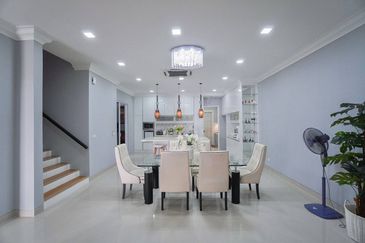 Duta Villa, Presint 14