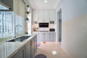 Duta Villa, Presint 14