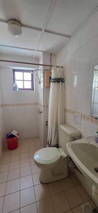 Abadi Villa Condo ,Taman Desa Nice Unit For Sale! Located within old Klang Road., Kuala Lumpur, Taman Desa 