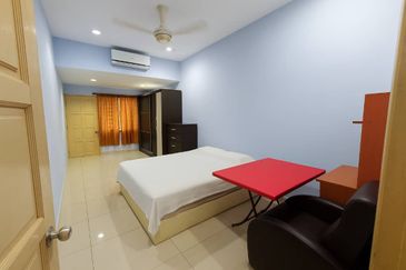 Happy Garden (Taman Gembira)