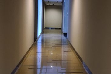 Face Platinum Suites