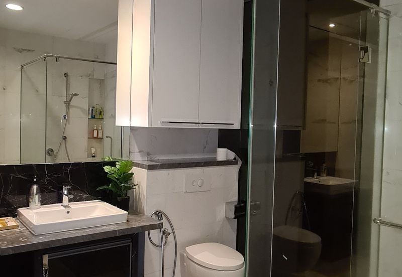 Face Platinum Suites